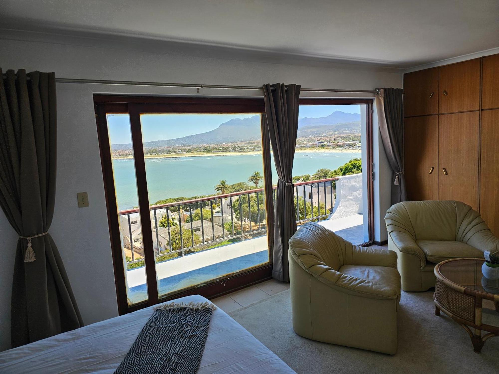La Isla Bonita Bed & Breakfast Cape Town Exterior photo